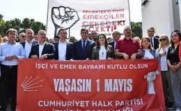 Başkan Tugay emekçilerin 1 Mayıs coşkusuna ortak oldu