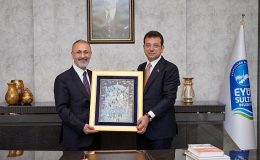 İBB Başkanı Ekrem İmamoğlu, Eyüpsultan Belediye Başkanı Mithat Bülent Özmen’e tebrik ziyaretinde bulundu