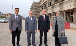 Selçuklu Belediye Başkanı Ahmet Pekyatırmacı ve Konya İl Sağlık Müdürü Mehmet Koç, Konya’ya sağlık alanında değer katacak Toplum Ruh Sağlığı Merkezi ve Sağlıklı Hayat Merkezi’nde incelemelerde bulundu