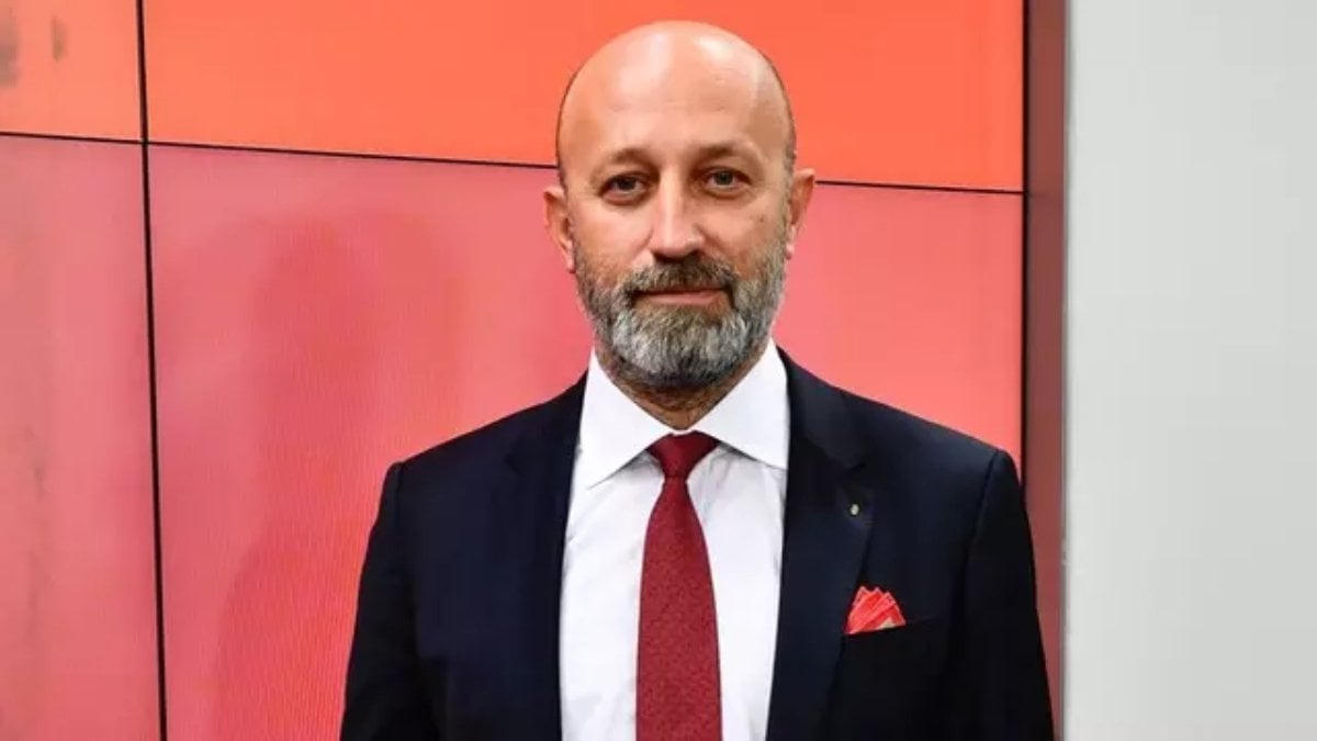 Galatasaray’da Cenk Ergün istifa etti