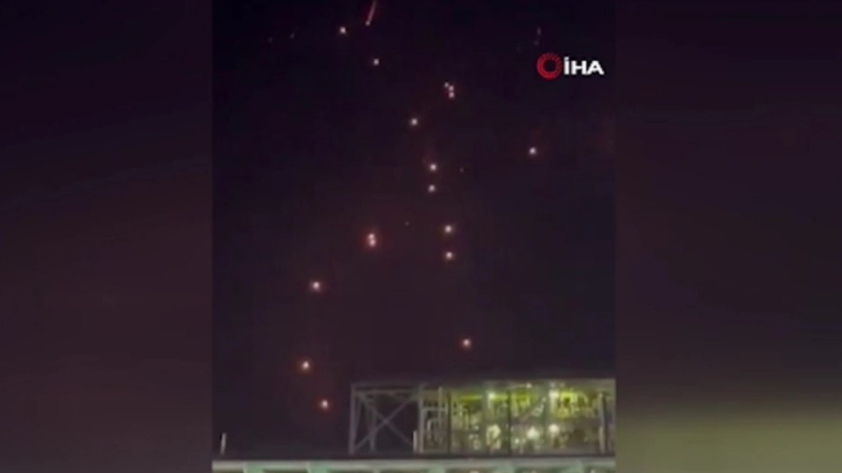 Hizbullah, Tel Aviv’deki askeri üssü hedef aldıklarını duyurdu