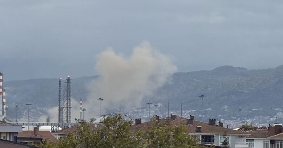TÜPRAŞ rafinerisinde patlama oldu! Yangın söndürüldü!