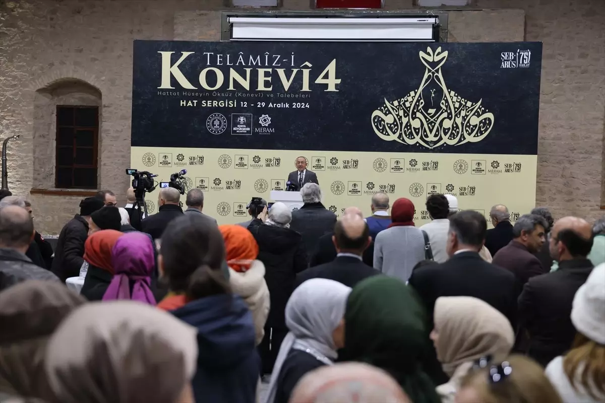 Konya’da Hattat Öksüz’ün Sergisi Açıldı